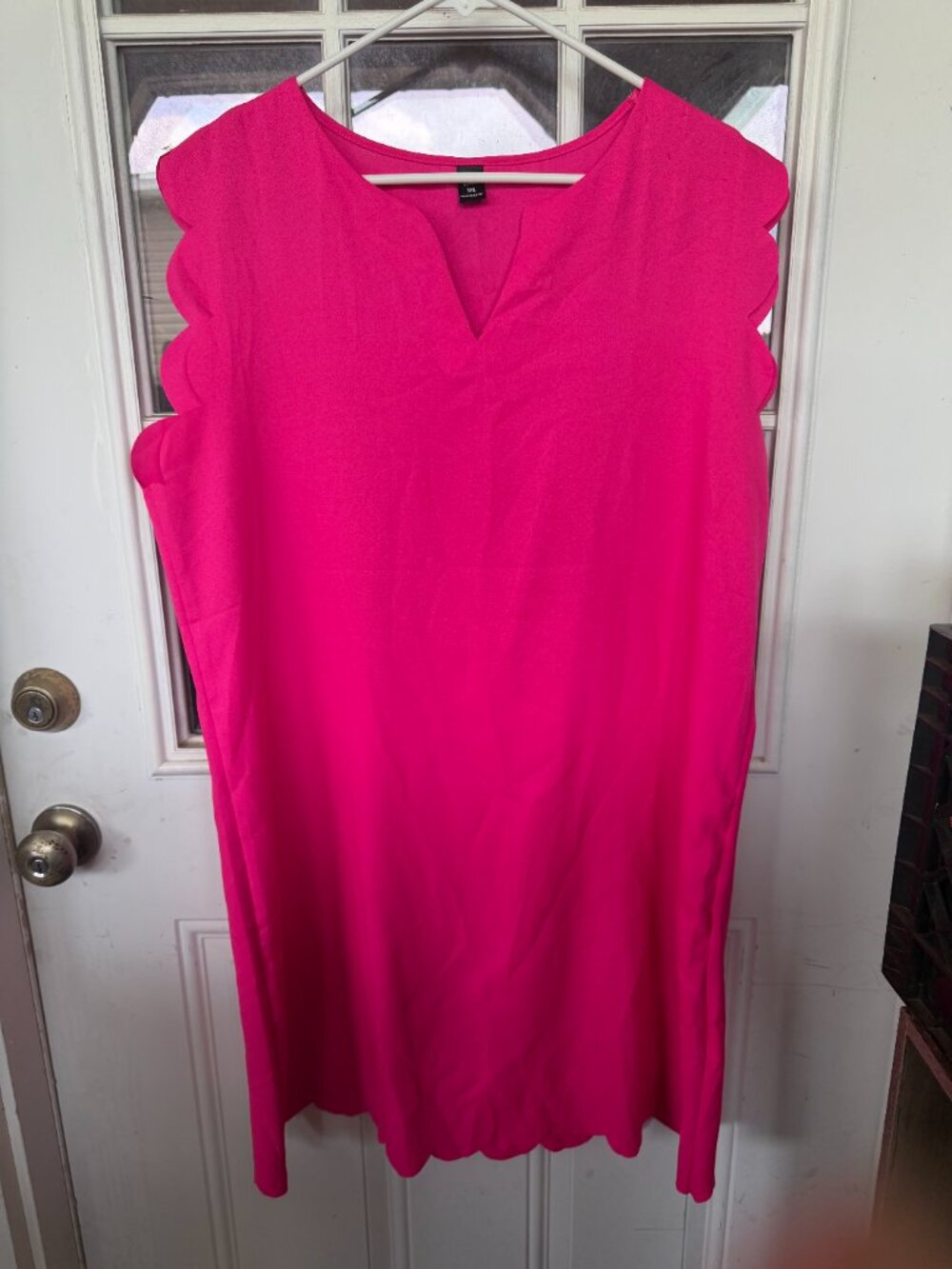 hot pink dress